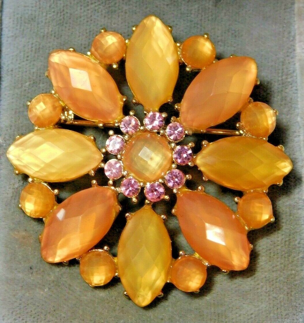 Vintage Le Signed Gerbera Daisy Flower Yellow Matte Rhinestones