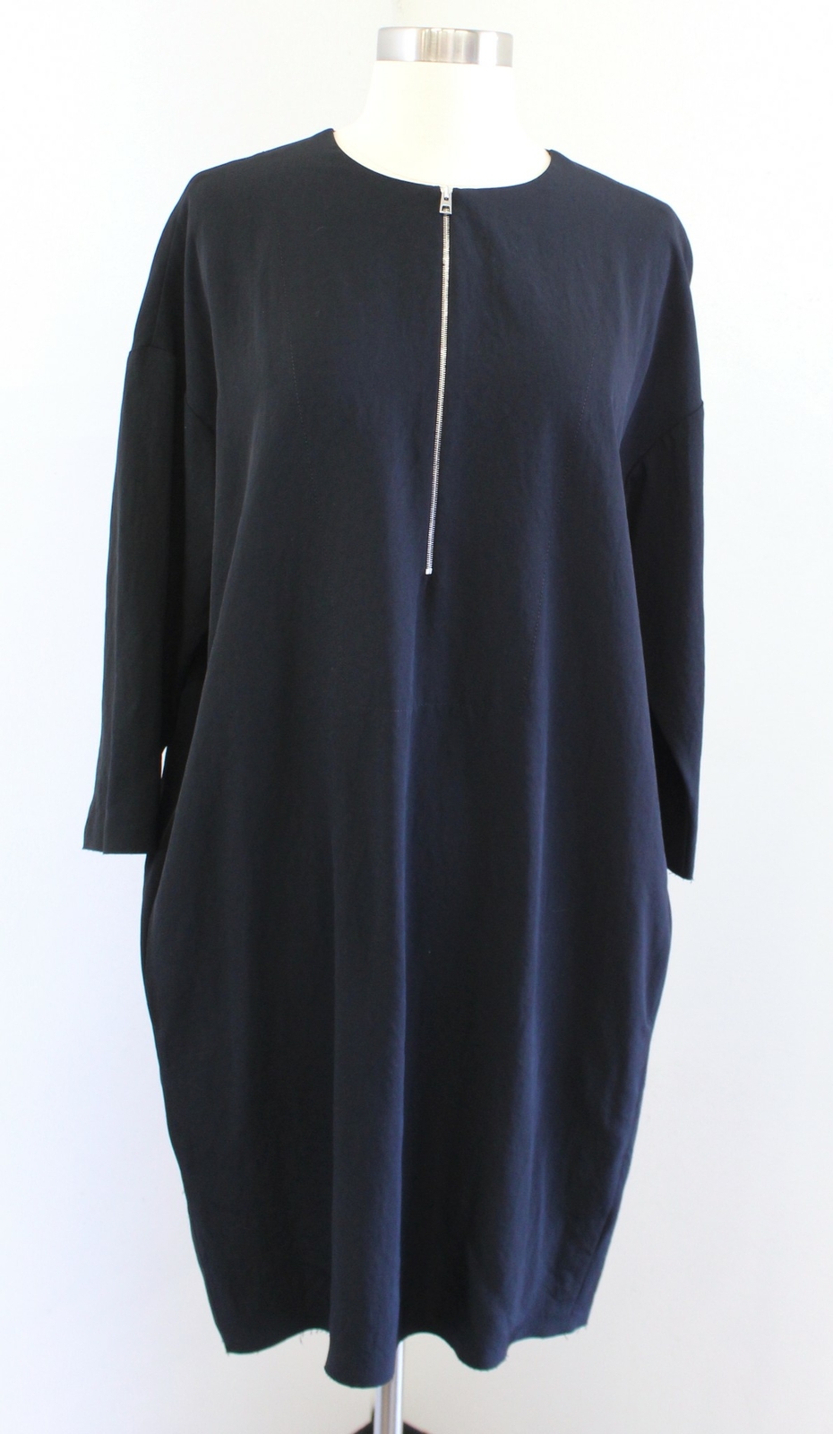 Everlane Solid Black Zipper Neckline Japanese Go … - image 1