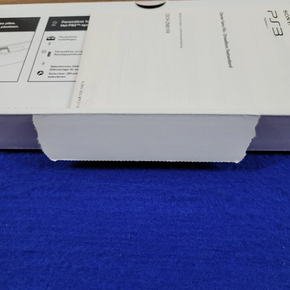 ps3 AZERTY Keyboard Wireless Official Sony Bluetooth Keyboard NEW & Sealed - Image 4 of 4