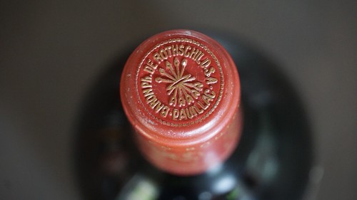 1986 Chateau Mouton Rothschild Premier Grand Cru 100 Holzkiste mit Sommelier-Set - Bild 2 von 6