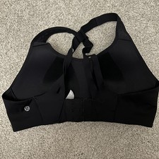 Lululemon Size 36C Black Sports Bra with Adju...