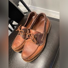 Gokey hand made in the USA Brown leather boat shoes size 9.5 D men moccasin