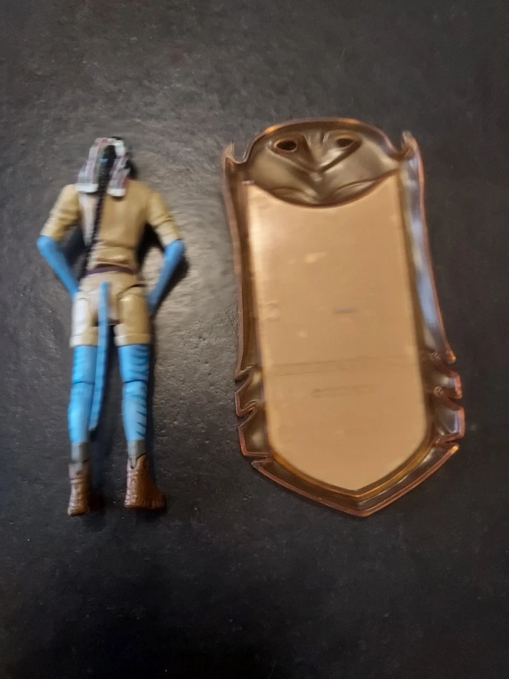 James Cameron's Avatar Dr Grace Na'vi 3.75" Action Figure 2009 Mattel Great Cond - Image 2 of 2