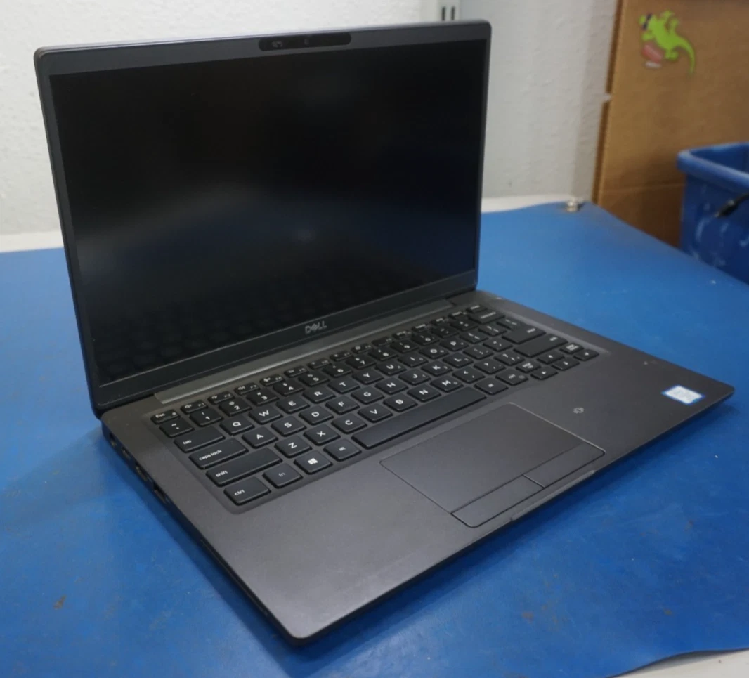 Dell Intel Core i7 8th Gen. PC Laptops & Netbooks 256 GB SSD