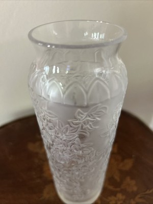 LALIQUE Crystal Bougainvillea Clear Glass Crystal Vase 7