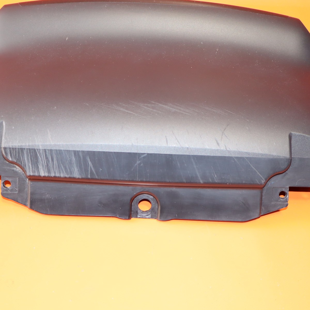FERRARI 488 GTB SPIDER CENTERAL ZONE CLOSURE FRONT 2016-2018 2019 088161200 OEM