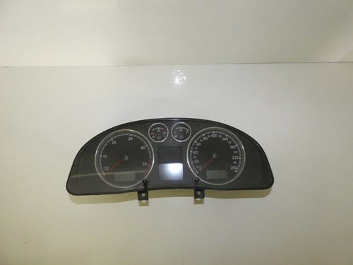 VW Passat 3BG Kombi BJ 2004 Kombiinstrument 355tkm 3B0920829A Diesel