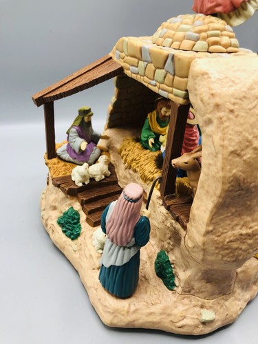 Vtg 1993 Christmas Traditions Animated Musical Nativity Matrix Industries - Picture 10 of 18
