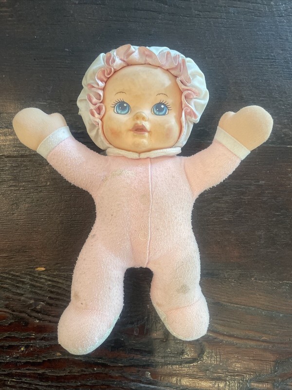 VINTAGE 1990 PLAYSKOOL Pink Baby Doll-Squeaks (Not As Loud As It Used To Though)