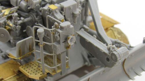 Microdesign 035538 Photoetched Detail for 2S7M "Malka" (Trumpeter 05593) 1/35 - Picture 20 of 24
