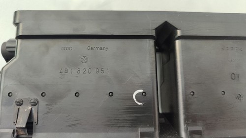 Audi A6 C5 air ventilation grill 4b1820951 - Foto 4 di 8