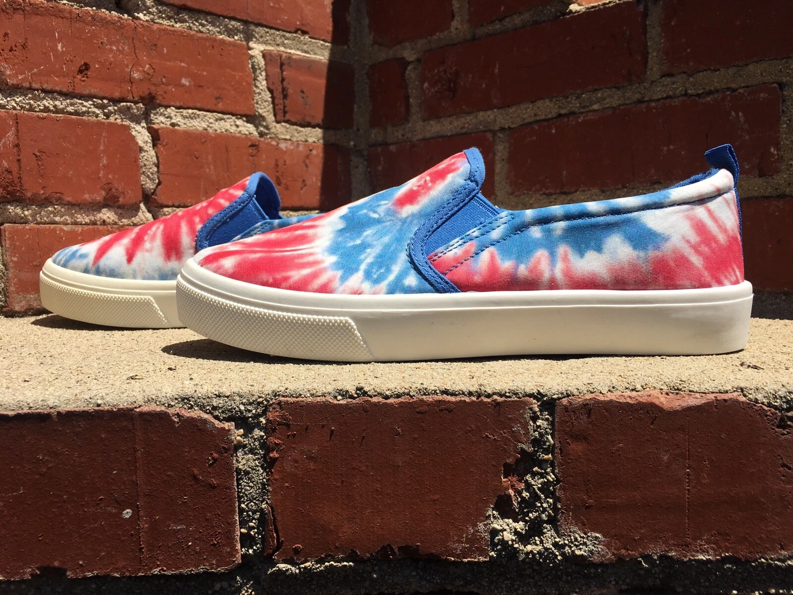Skechers Street Poppy Hippie Hype Tie Dye Sneaker Style 155082 Women Size 9.5