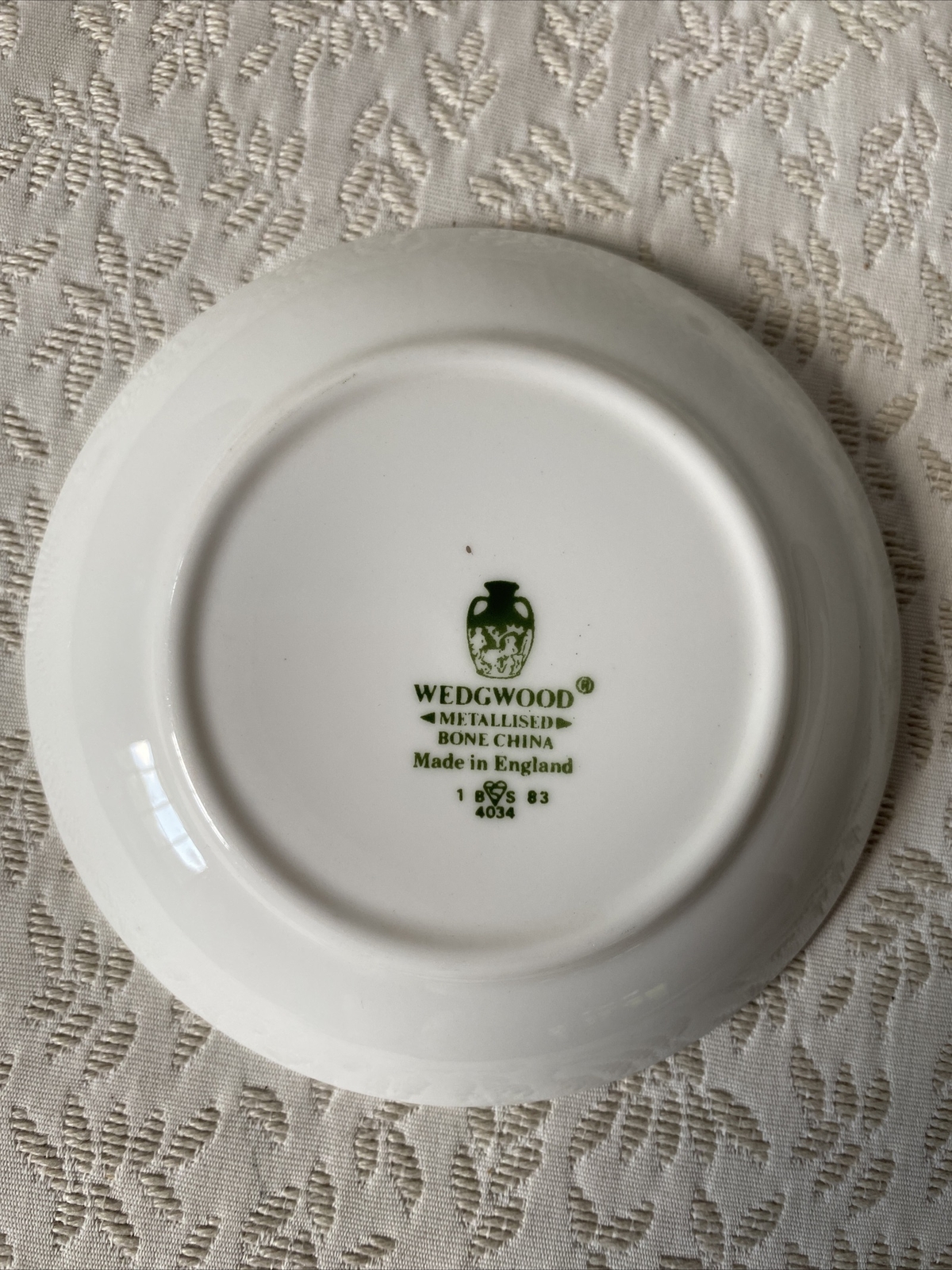 WALDORF HOTEL LONDON WEDGEWOOD Metallisee Bone China 4034 England plate