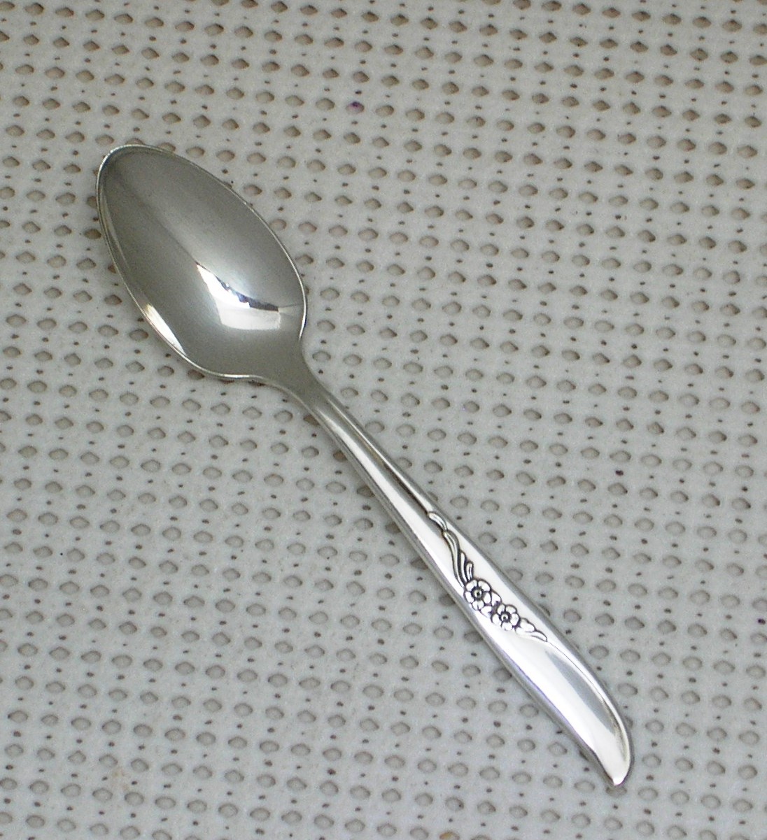 JENNIFER ADA Silverplate Flatware "CHOICE By The PIECE" 1959 Oneida