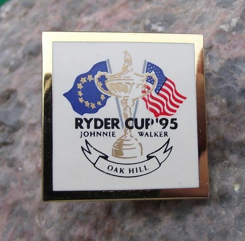 1995 Ryder Cup Johnnie Walker Oak Hill Golf Torneo UE VS USA Spilla Distintivo - Foto 3 di 6