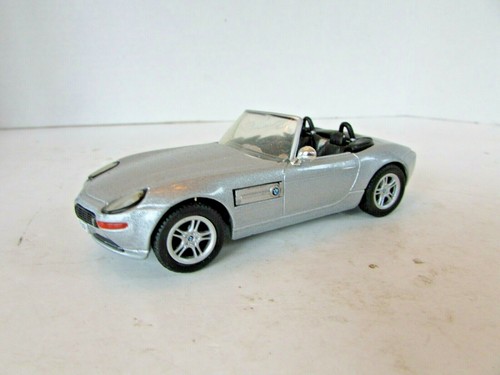 CORGI DIECAST SILVER BMW BMW Z8 JAMES BOND 4.75"L H4 - Picture 6 of 7