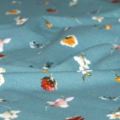 % Reststück 2,40m (GP 12,90  /m) French Terry Blüten Herbarium rauchblau NEU %