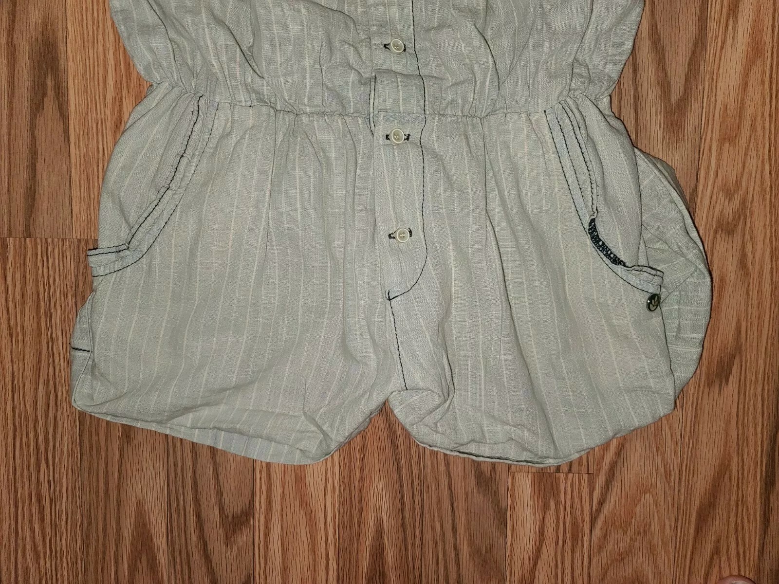 Picture 4 of 6