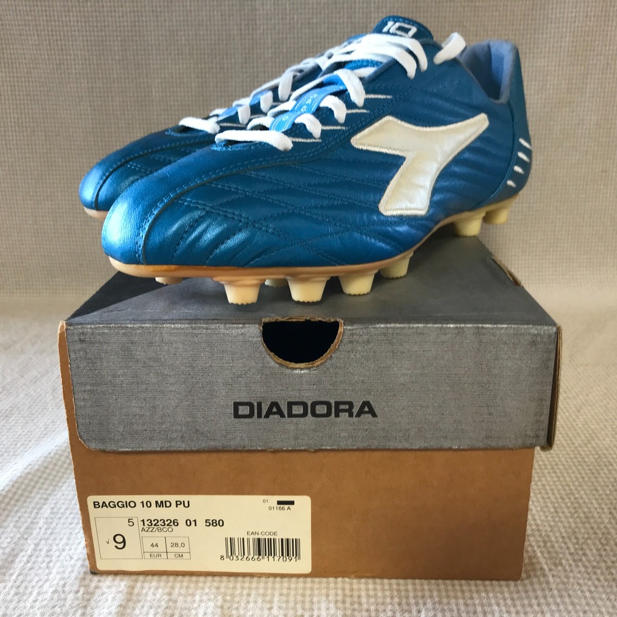 DIADORA BAGGIO 10 MD PU UK9.5/28.0cm NEW UNUSED! The last