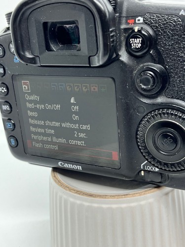 Canon EOS 7D Mark I EF-s 18-55mm lens 7202 shots 16gb CF Bag MINT﻿Y - Picture 7 of 9