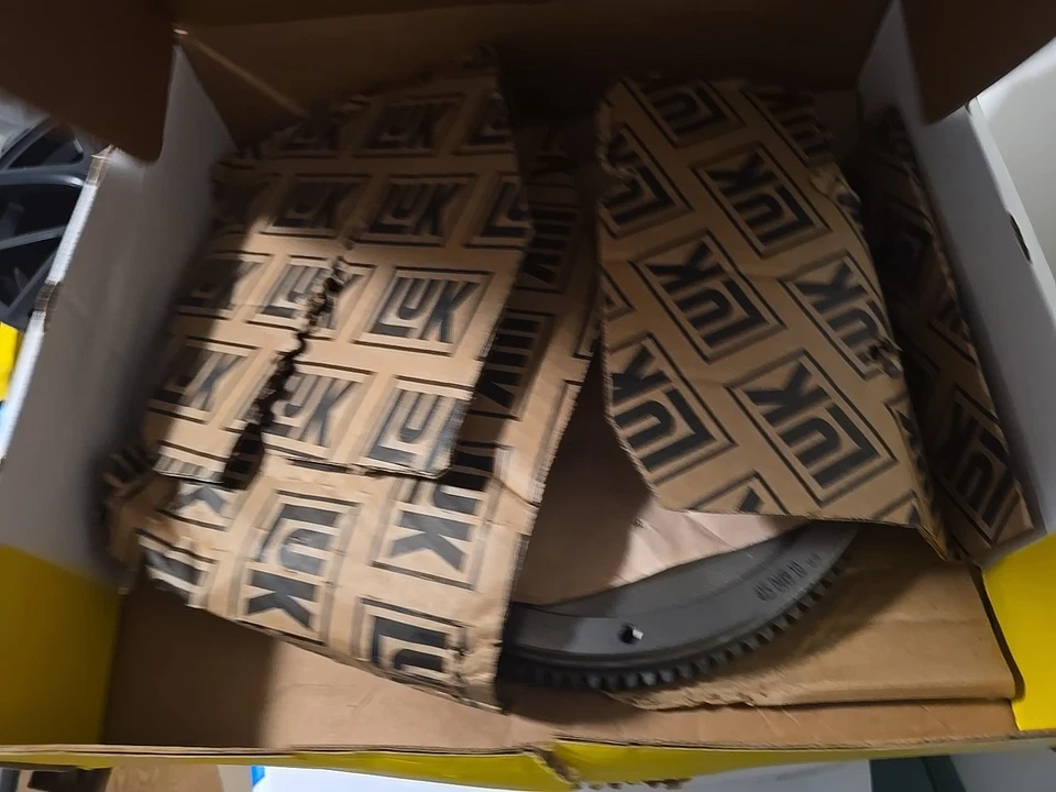 Volante para Mitsubishi Eclipse 2006-2010 3,8 L V6 2007 2008 2009 LUK DMF110 Foto 2 de 3