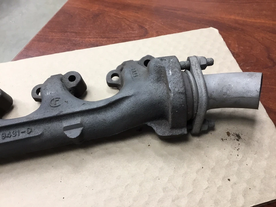 D0OE-9431-D 1970 1971 1972 1973 Ford Torino Mustang LH Left Exhaust Manifold - Image 4 of 4