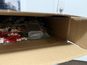 Lego Grand Carousel 10196 - NEW - Opened box