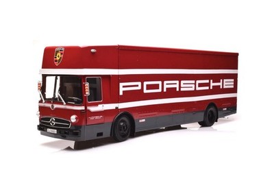 CMR 1/12 Mercedes Benz O317 Porsche Transporter Truck 1970 Red