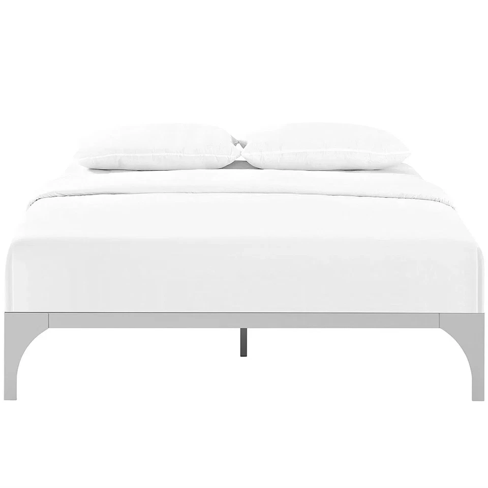 Marco de cama con plataforma de metal moderno tamaño king en acabado plateado con listones de madera Foto 3 de 3