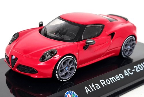 Altaya 1/43 - Alfa Romeo 4C 2013 Red Diecast model Sports car - Picture 3 of 5