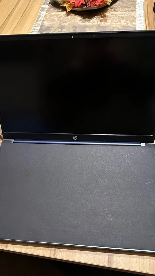 HP Pavillon full HD 15,6/39cm Notebook entspiegelt - Bild 4 von 4