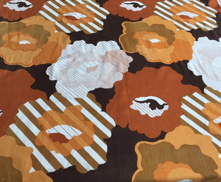 Jonelle 1978 ‘Cumulus’ Tangerine, Orange,Chestnut&White Cotton Fabric 60x50cm