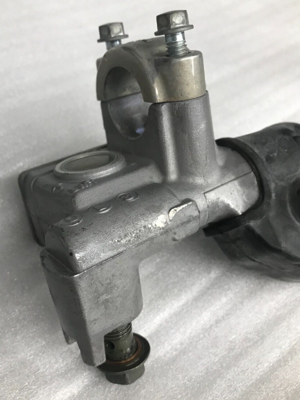 Yamaha YZ250/YZ426F  Front Brake Master Cylinder 2001 Used OE P/N 5MV-W2587-01