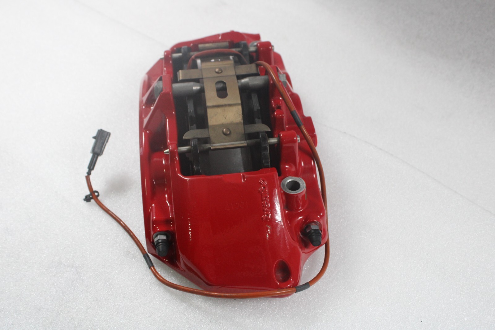 Ferrari 458 Italia, Spider, RH, Front Brake Caliper, Red, Used, P/N 261773