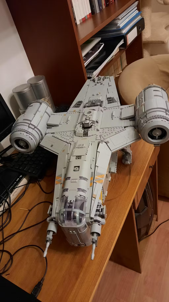 Star Wars UCS Razor Crest 75331 | 6187 pcs Generic Bricks | Sealed ...