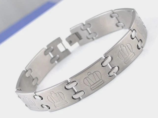 BIJOU BRACELET GOURMETTE HOMME ACIER NEUF GRAVURE BOUDDHA COURONNE ROYAL