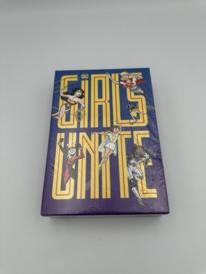 DC COMICS GIRLS UNITE GRAPHIC NOVEL BOX SET DC COMICS TPB NEW