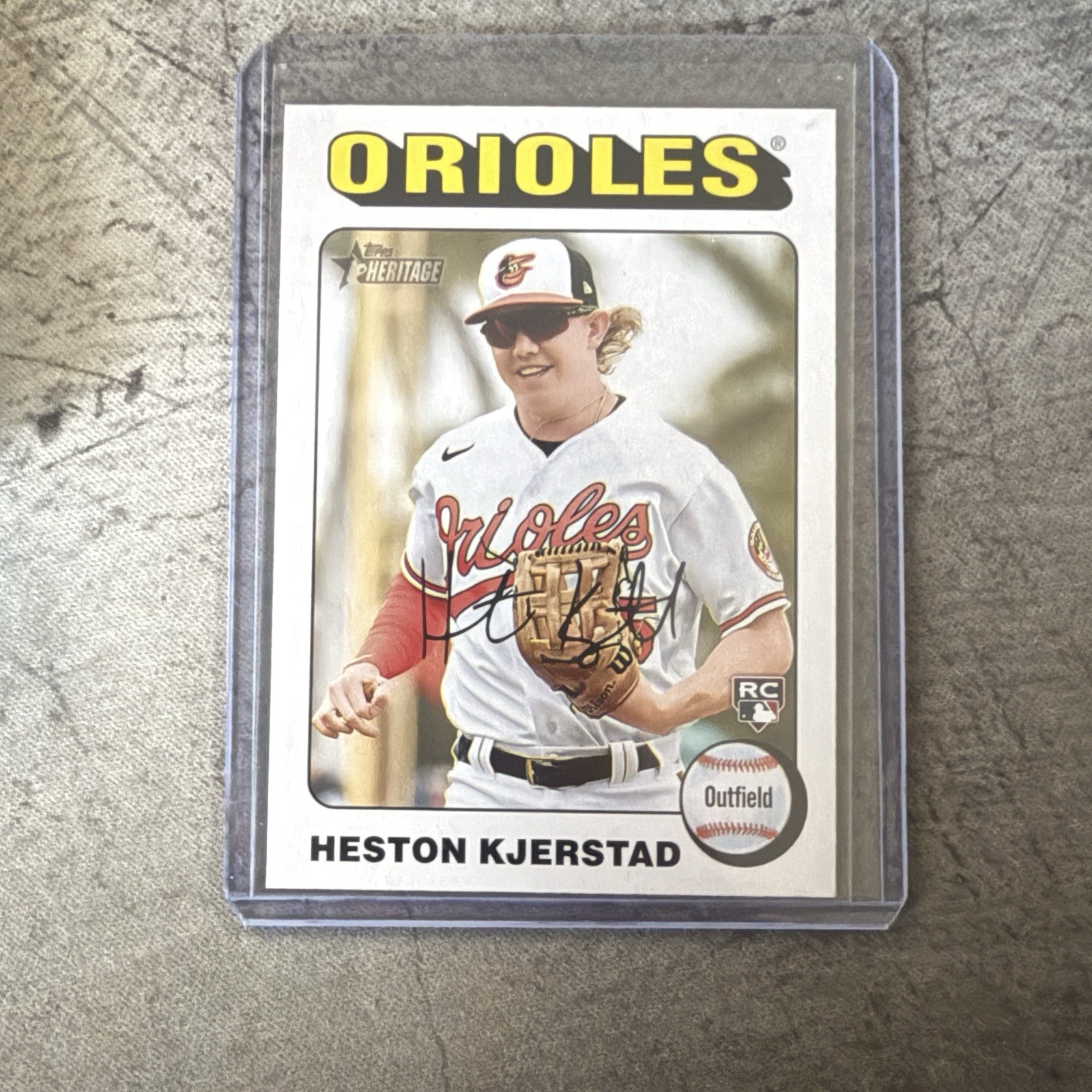 2024 Topps Heritage White Border Heston Kjerstad RC #327