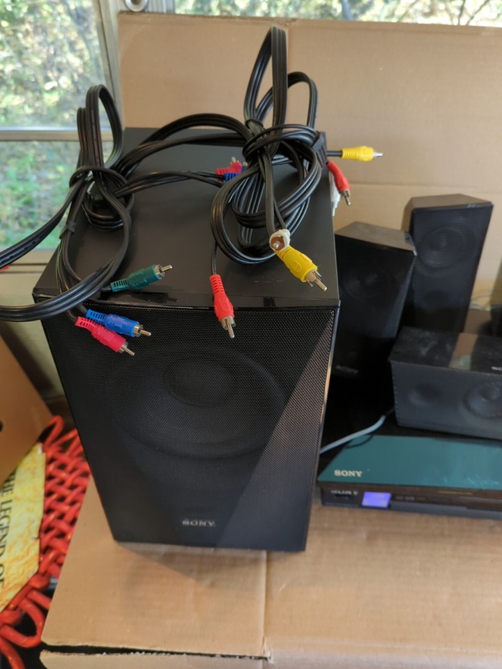 Sony BDVE3100 3D DVD BluRay 5.1Ch 1000W HDMI Home Theater System