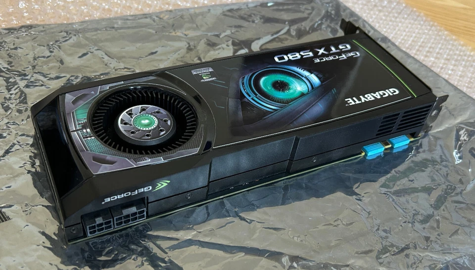 [Refurbished] Gigabyte GTX580 1.5GB GDDR5 PCI-E Graphics Card - Image 4 of 4