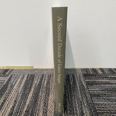 アート・デザイン・音楽 A Second Decade of Guess Images アート・デザイン・音楽 A Second Decade Of Guess? A Second