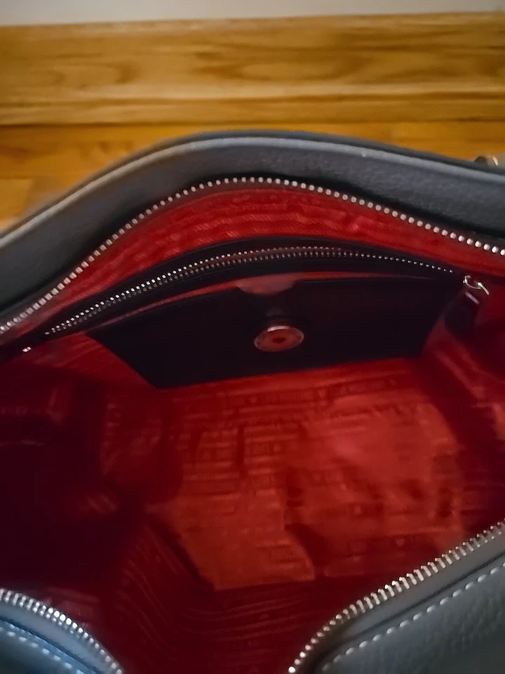 Bolso de Hombro Love Moschino Gris Grande Gris con Plumero Forro Rojo Muy Bonito Foto 4 de 4