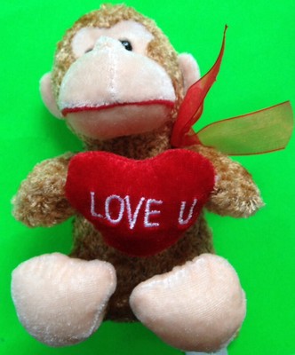 SOFT CHIMP MONKEY W/HEART 'BEST MADE TOYS, LTD' 2009 SUPER CLEAN!! 