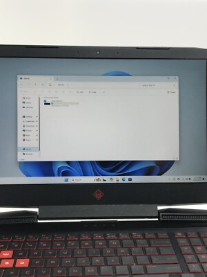 HP GAMER OMEN 15-CE0011DX i7-7700HQ@2.8GHZ 8GB RAM 1TB SATA SSD
