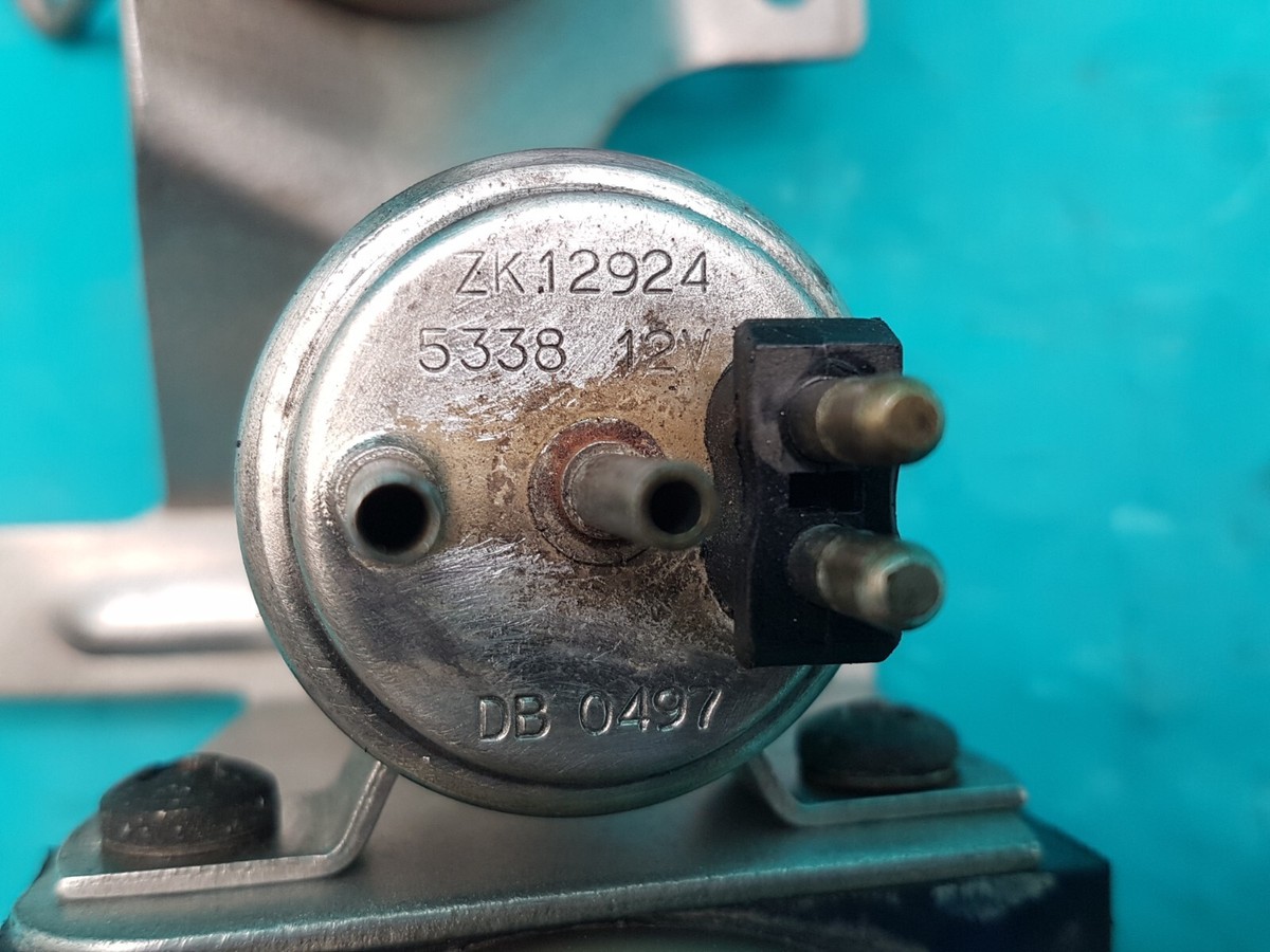 Gratis Versand Unterdruckdose / Element Für Mercedes R107 W116 Heizung 62550