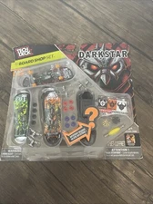 Spin master Tech Deck Darkstar Board Shop Set NIP Chet Thomas And Mystery Board