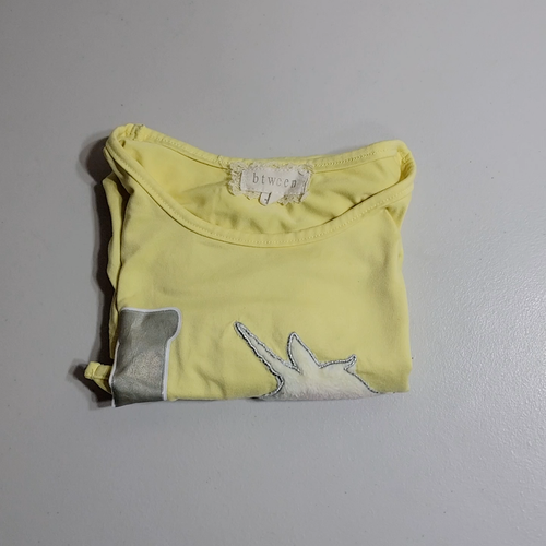 Btween Girls T Shirt Size 8 : Yellow Color : Short Sleeve : Unicorn Love Logo. - Video 1 of 1