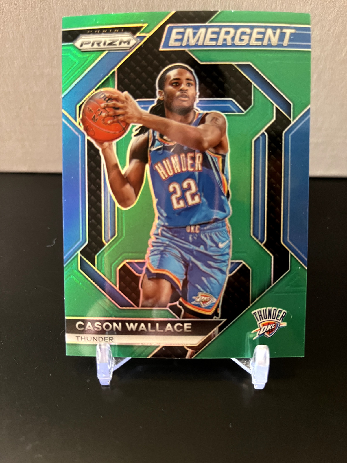2023-24 NBA Panini Prizm - Cason Wallace RC - Emergent Green Parallel - No. 29