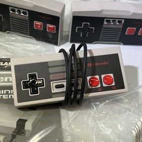 Nintendo NES Classic Edition HDMI Mini Home Console W/3 Controllers Open #ML