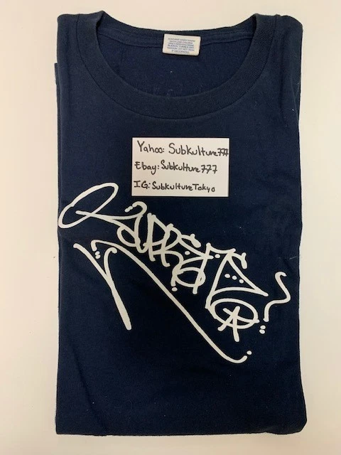 T shirt Supreme Supreme neuf étiquette de coût graffiti graff boîte logo bleu marine XL rare